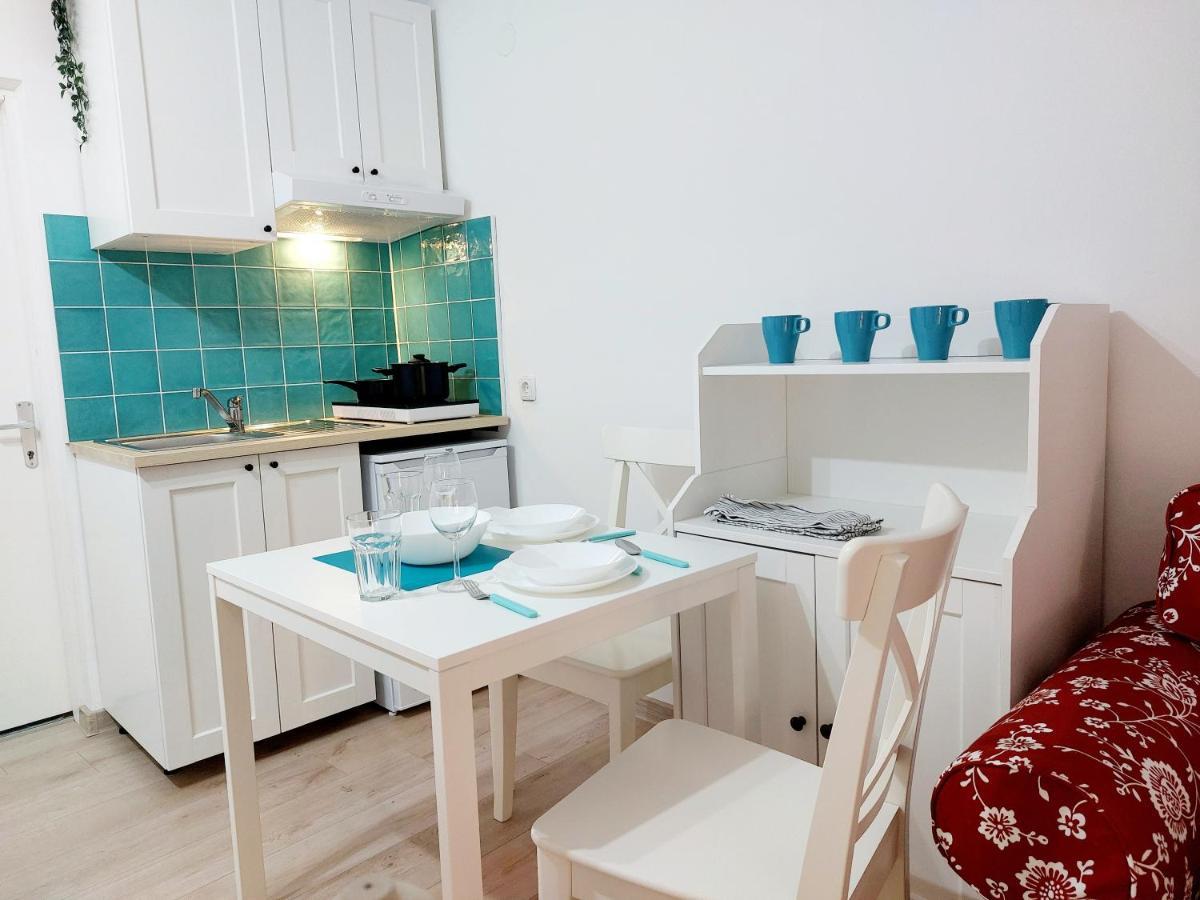 Sha La La - Charming, Unique Studio In A Historic Building Next To A Castle, Wifi, Smart Tv, Washer-Dryer バカル エクステリア 写真