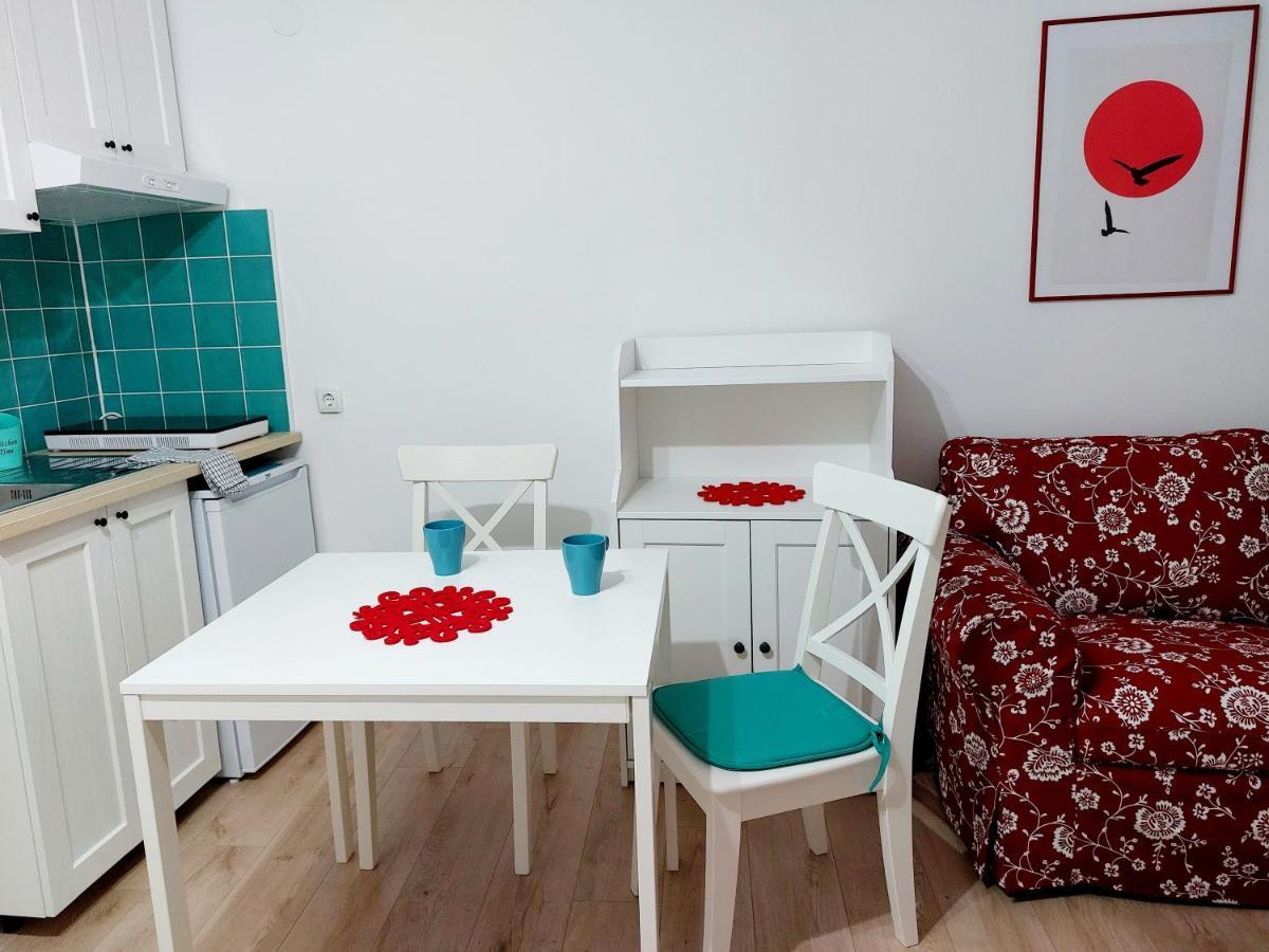Sha La La - Charming, Unique Studio In A Historic Building Next To A Castle, Wifi, Smart Tv, Washer-Dryer バカル エクステリア 写真