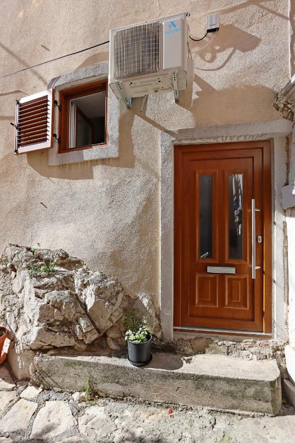 Sha La La - Charming, Unique Studio In A Historic Building Next To A Castle, Wifi, Smart Tv, Washer-Dryer バカル エクステリア 写真